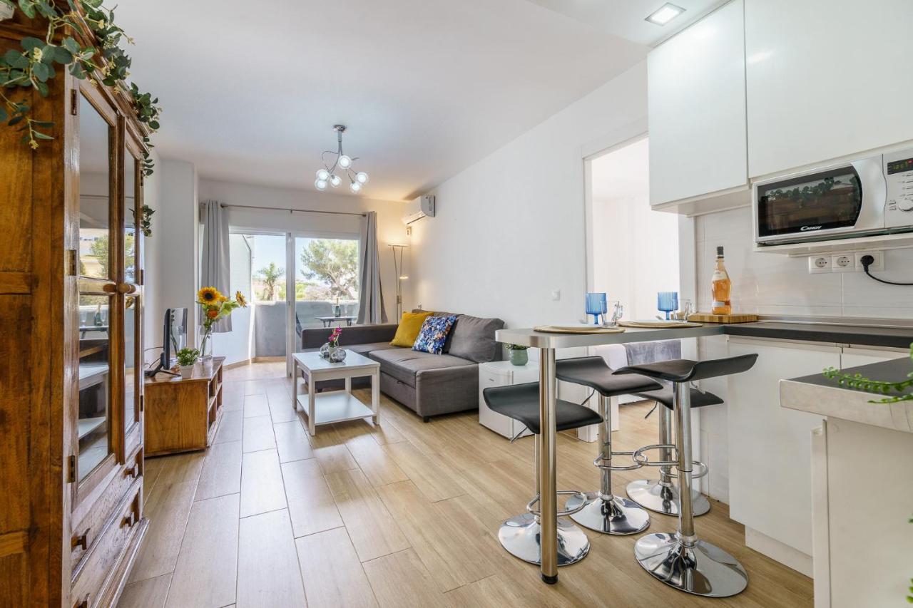 Malagasuite Comfort Home And Pool Torremolinos Buitenkant foto
